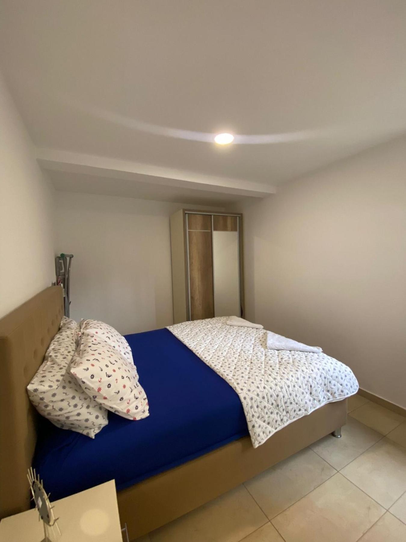 Tondo Lägenhet Tivat Exteriör bild