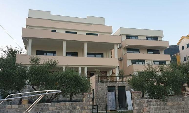 Tondo Lägenhet Tivat Exteriör bild